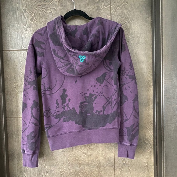 TNA zip up hoodie - Picture 2 of 6